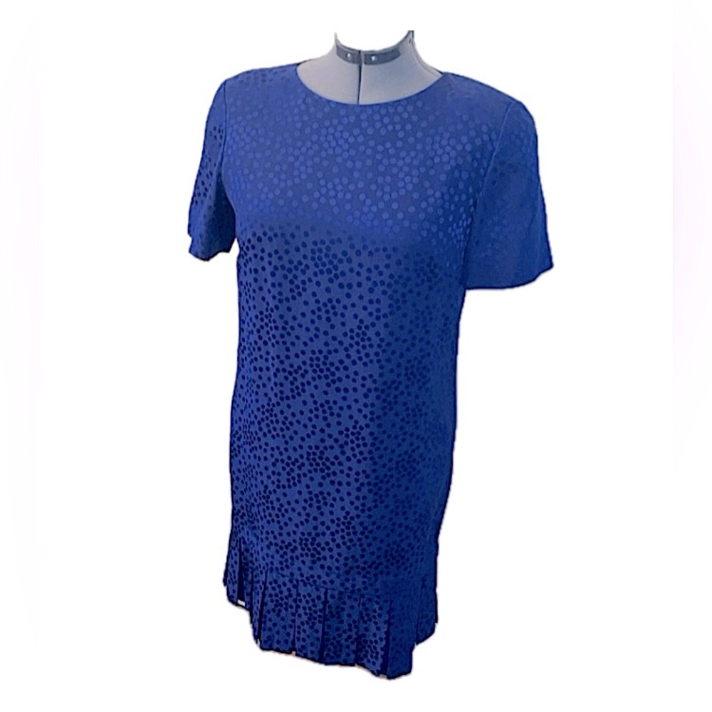 Liz Claiborne 90s silk shift dress, short sleeves, shoulder pads, shiny blue